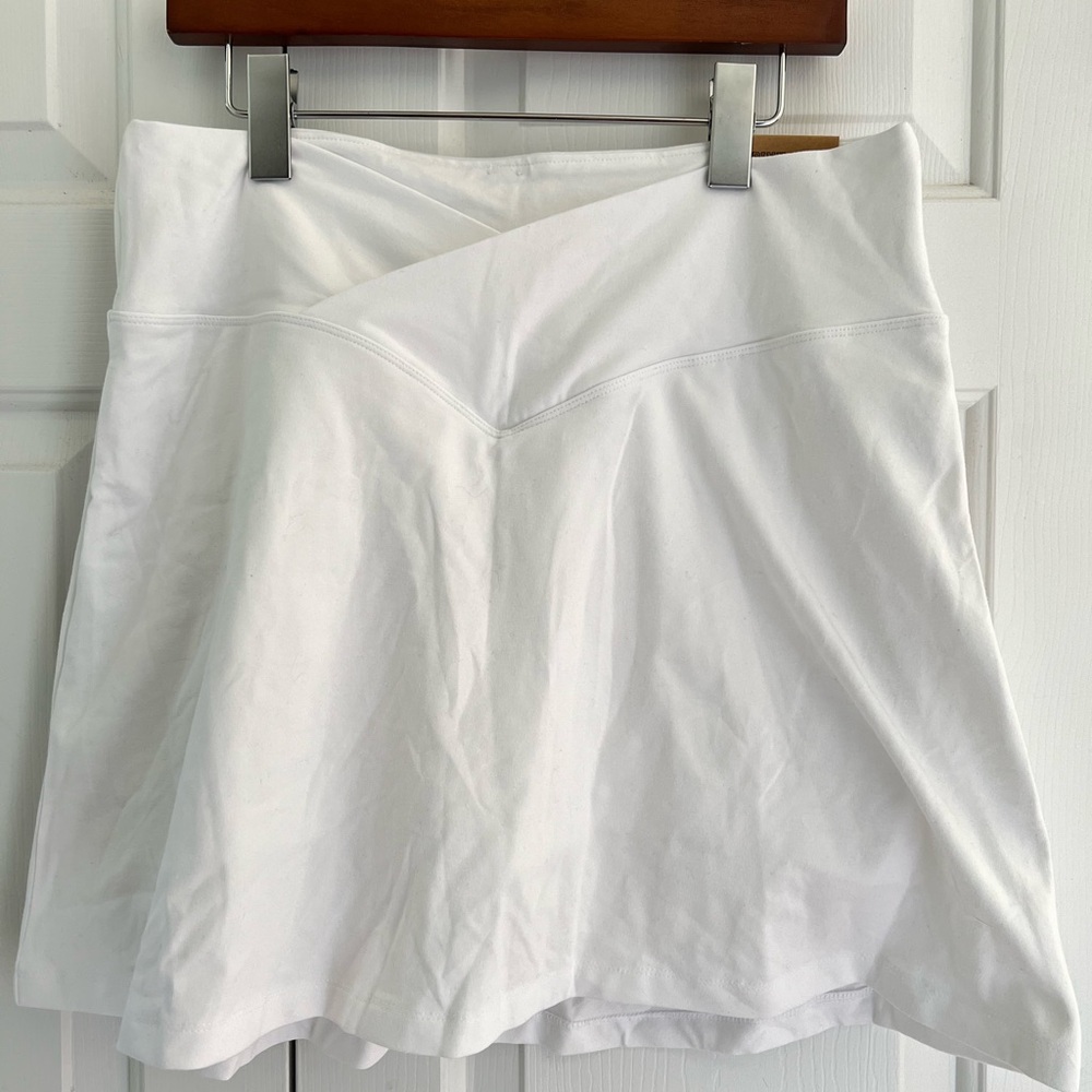 NWT PINK Active High Waist V Crossover Skirt